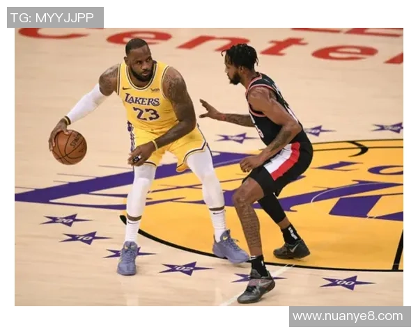 湖人对阵开拓者精彩比赛回顾及高清录像分享，尽享篮球盛宴