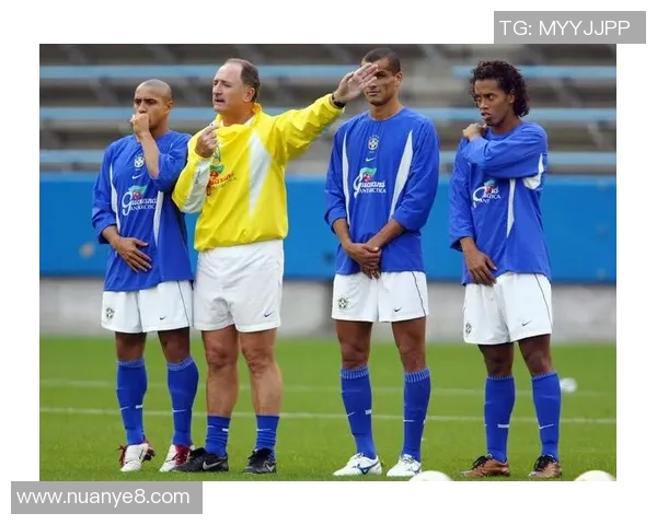 尤利亚诺:就算当年有VAR,我对大罗的阻挠也不会被判点球